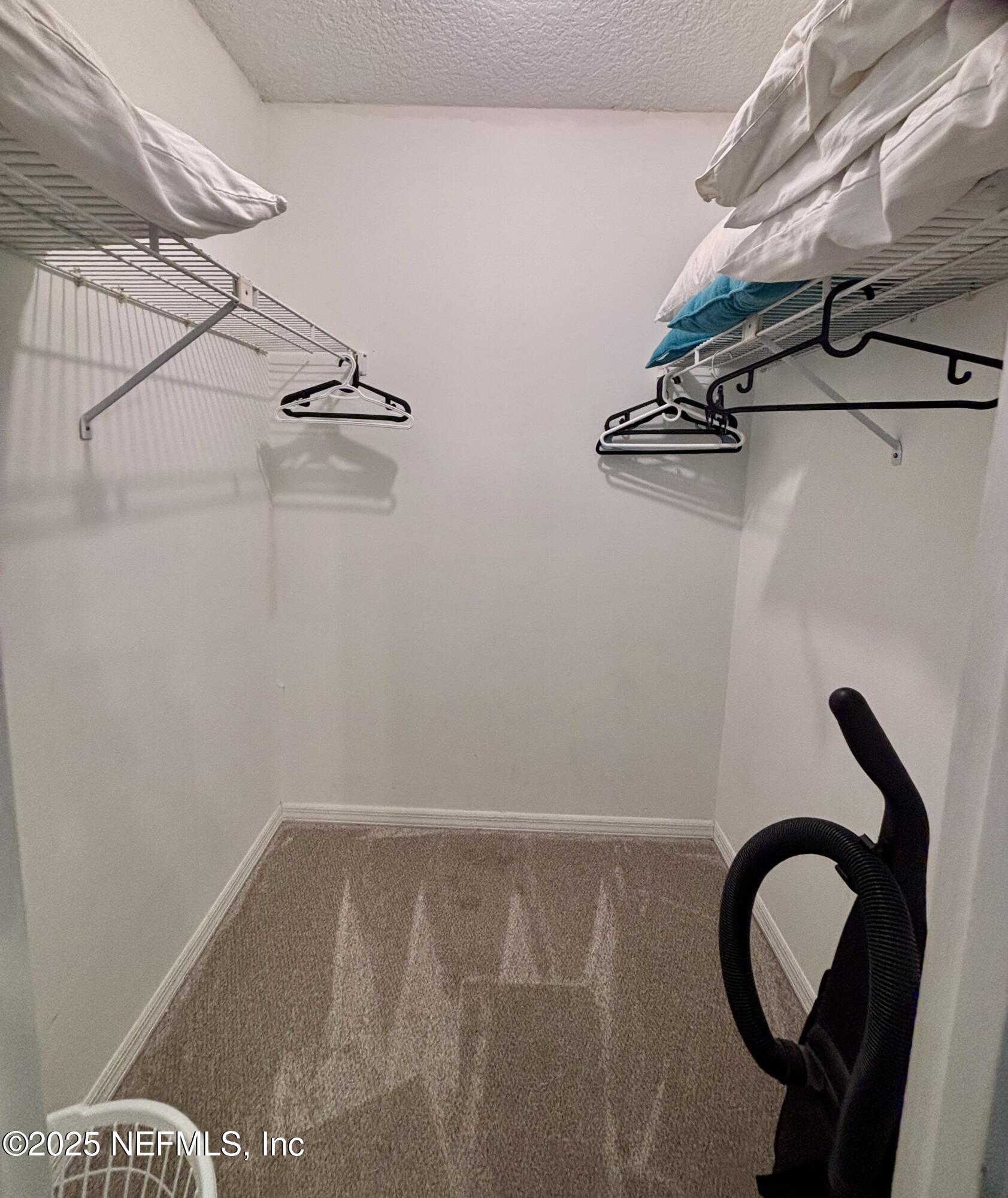 3165 1st Avenue, Unit 13 Fernandina Beach, FL 32034 - Photo 18 of 37 a view of a bathroom