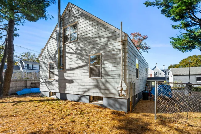$405,000 | 404 Lincoln Street, South Portland, ME 04106