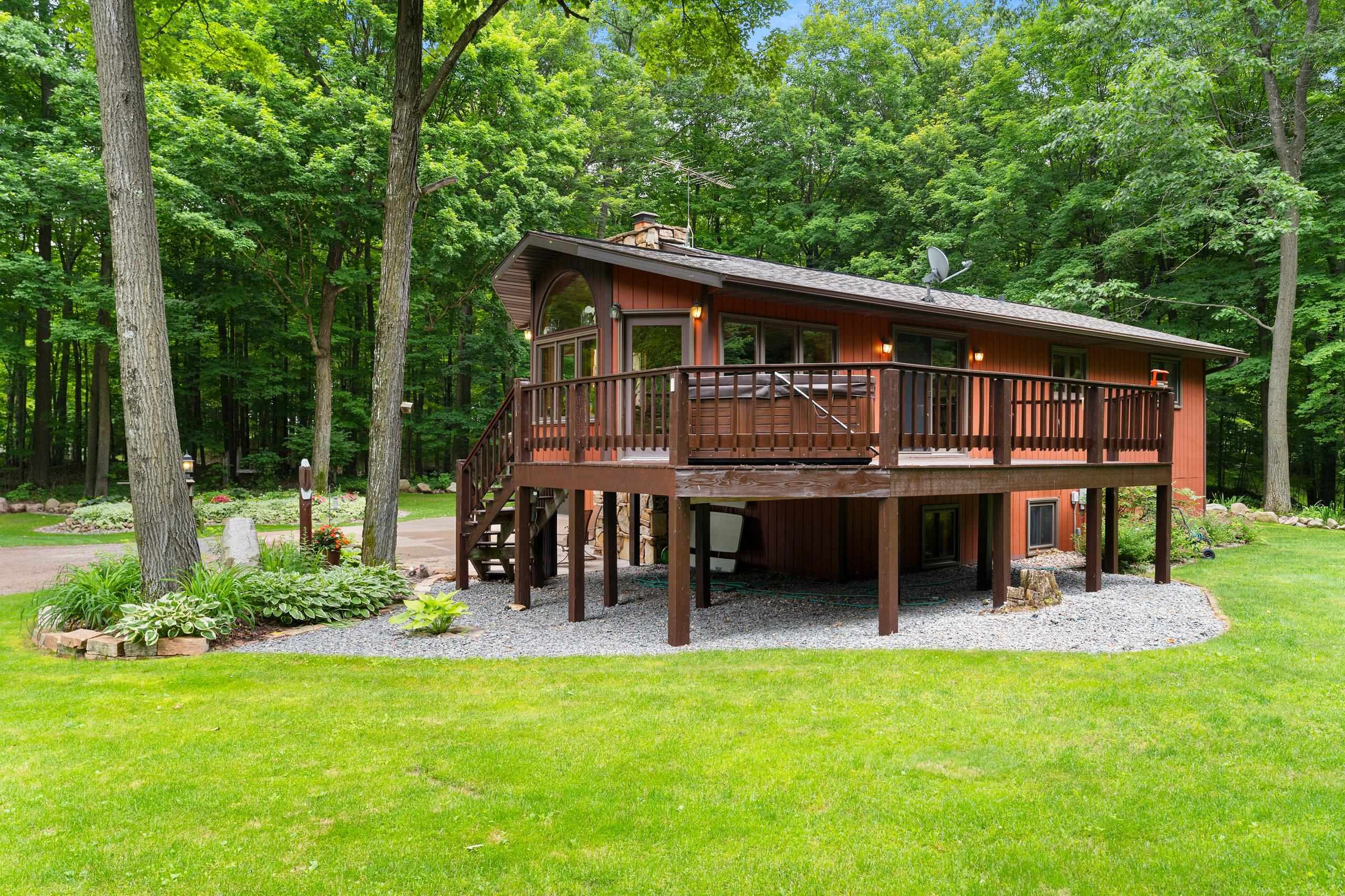 200800 Canopy Lane Rosholt, WI 54473 - Photo 4 of 90