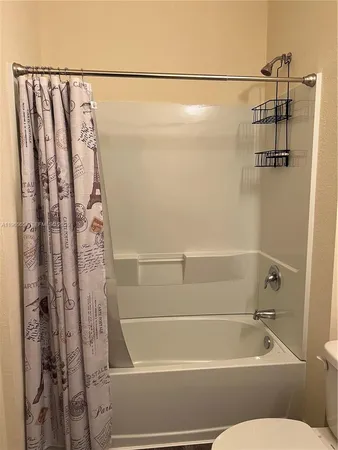 $2,000 | 9003 Largo Circle, Unit 9003, LaBelle, FL 33935