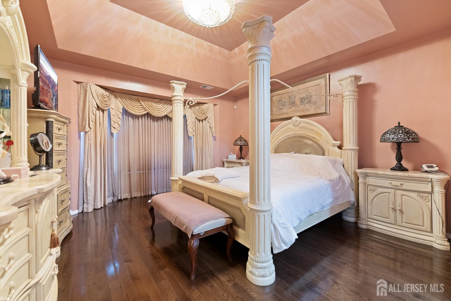 7 Spring Drive Dayton, NJ 08810 - Photo 11 of 24 a bed room with a bed and a table