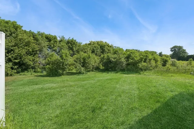 $326,900 | 1584 Meadowview Court, Whitewater, WI 53190