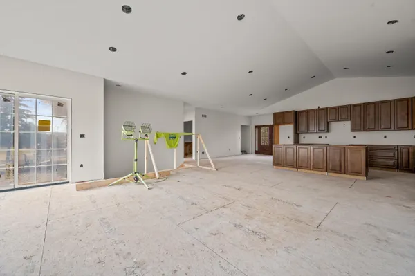 $935,000 | S63-w13464 Windsor Road, Muskego, WI 53150