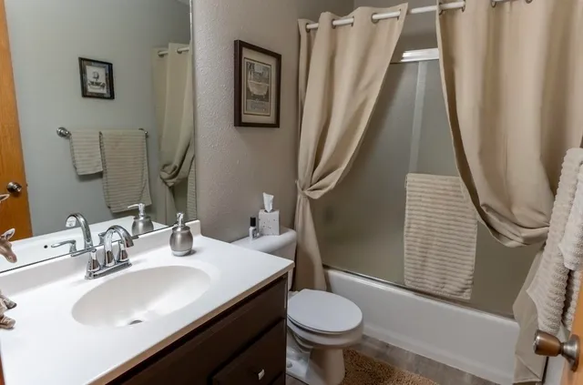 $275,000 | 3793 Harwood Lane, Rockford, IL 61114