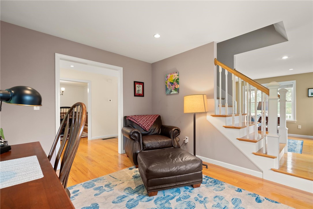 457 Cottrell Road Tiverton, RI 02878 - Photo 6 of 34 Gallery Image 6