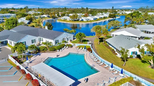 $339,900 | 9421 Kingston Drive, Bradenton, FL 34210