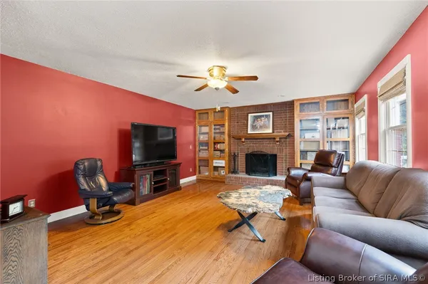 $485,000 | 974 Pinewood Trail Northeast, New Salisbury, IN 47161