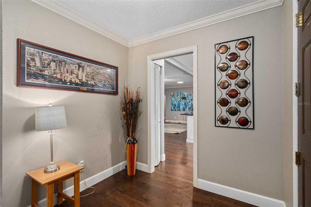 744 Cornwall Road Winter Park, FL 32792 - Photo 10 of 57 a view of an empty room