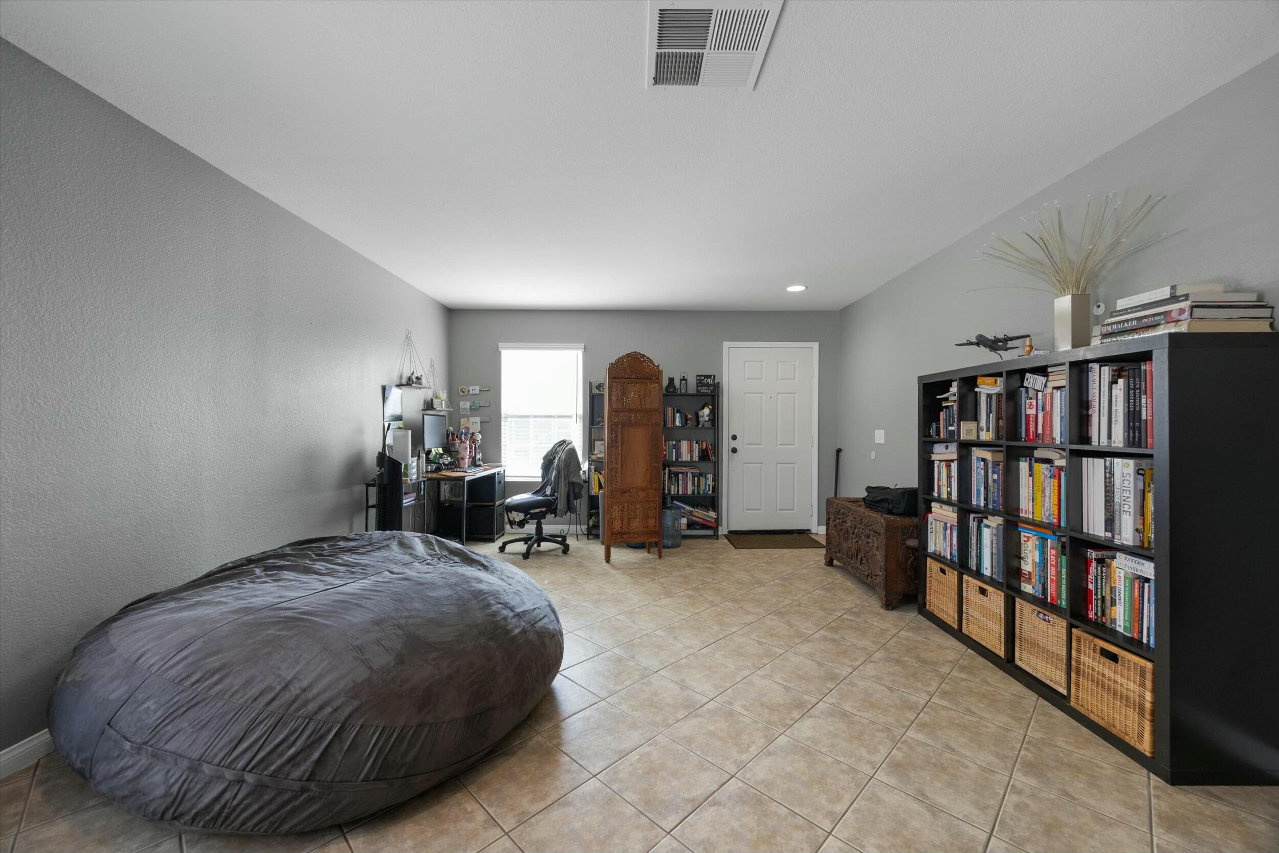 137 Asusena Drive Palmdale, CA 93550 - Photo 18 of 42 tempImageCmesqo