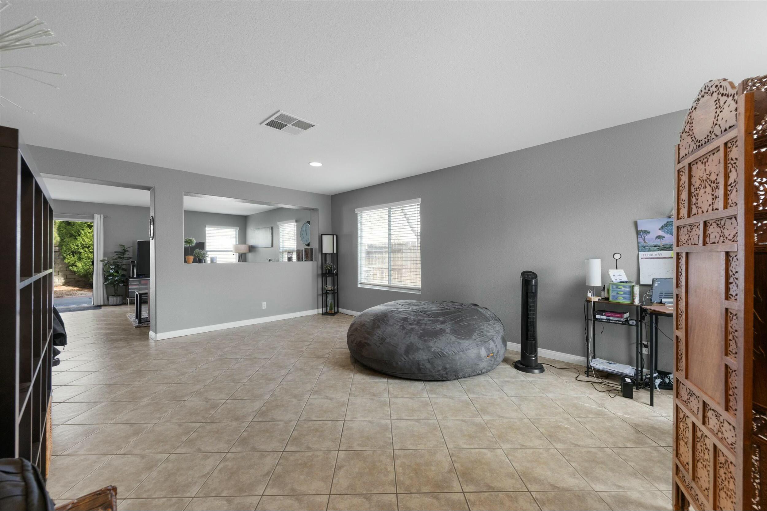 137 Asusena Drive Palmdale, CA 93550 - Photo 19 of 42 tempImage8I8BoW