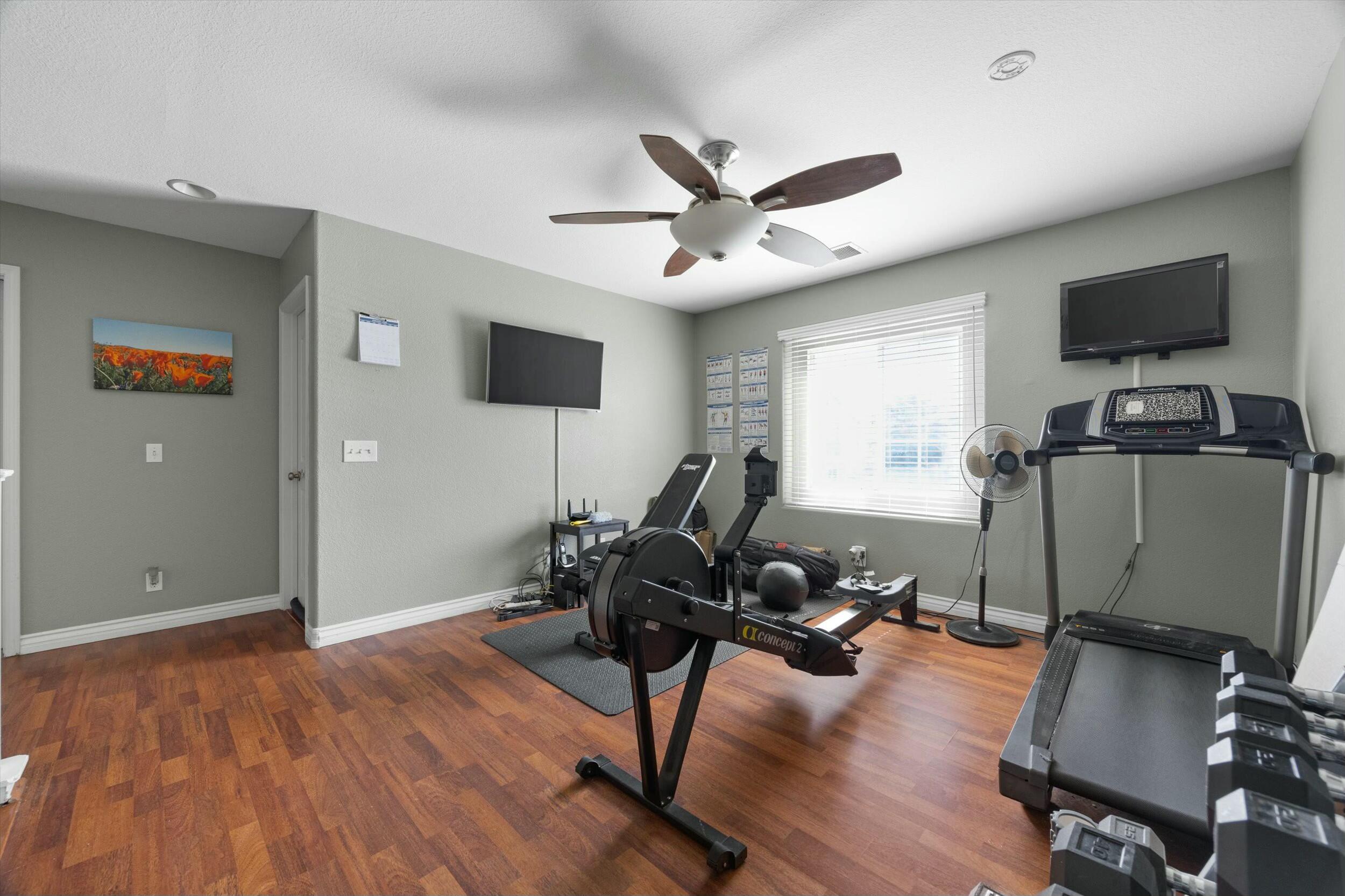 137 Asusena Drive Palmdale, CA 93550 - Photo 30 of 42 tempImageEYPJGV