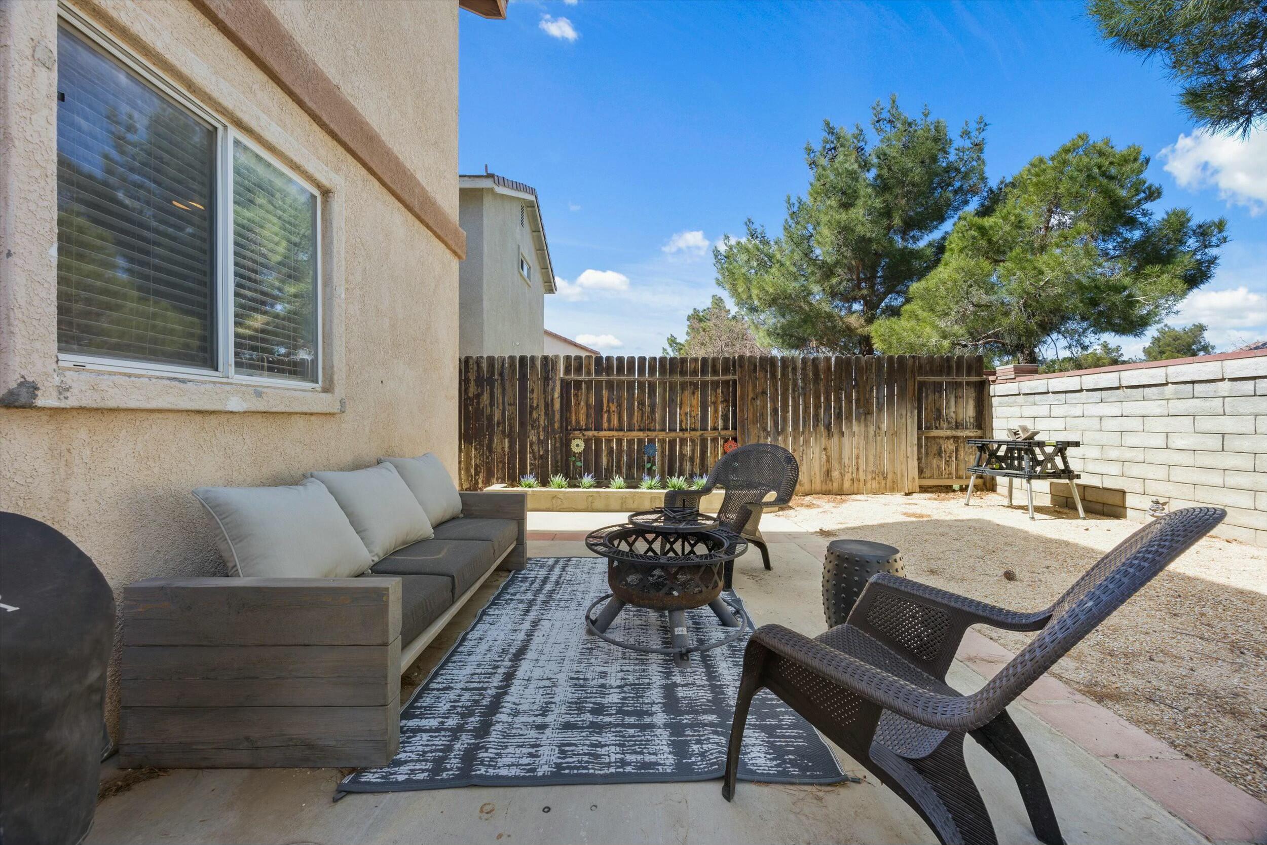 137 Asusena Drive Palmdale, CA 93550 - Photo 33 of 42 tempImage1gSFpn