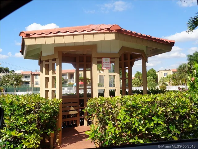 $1,850 | 5122 Northwest 79th Avenue, Unit 305, Doral, FL 33166