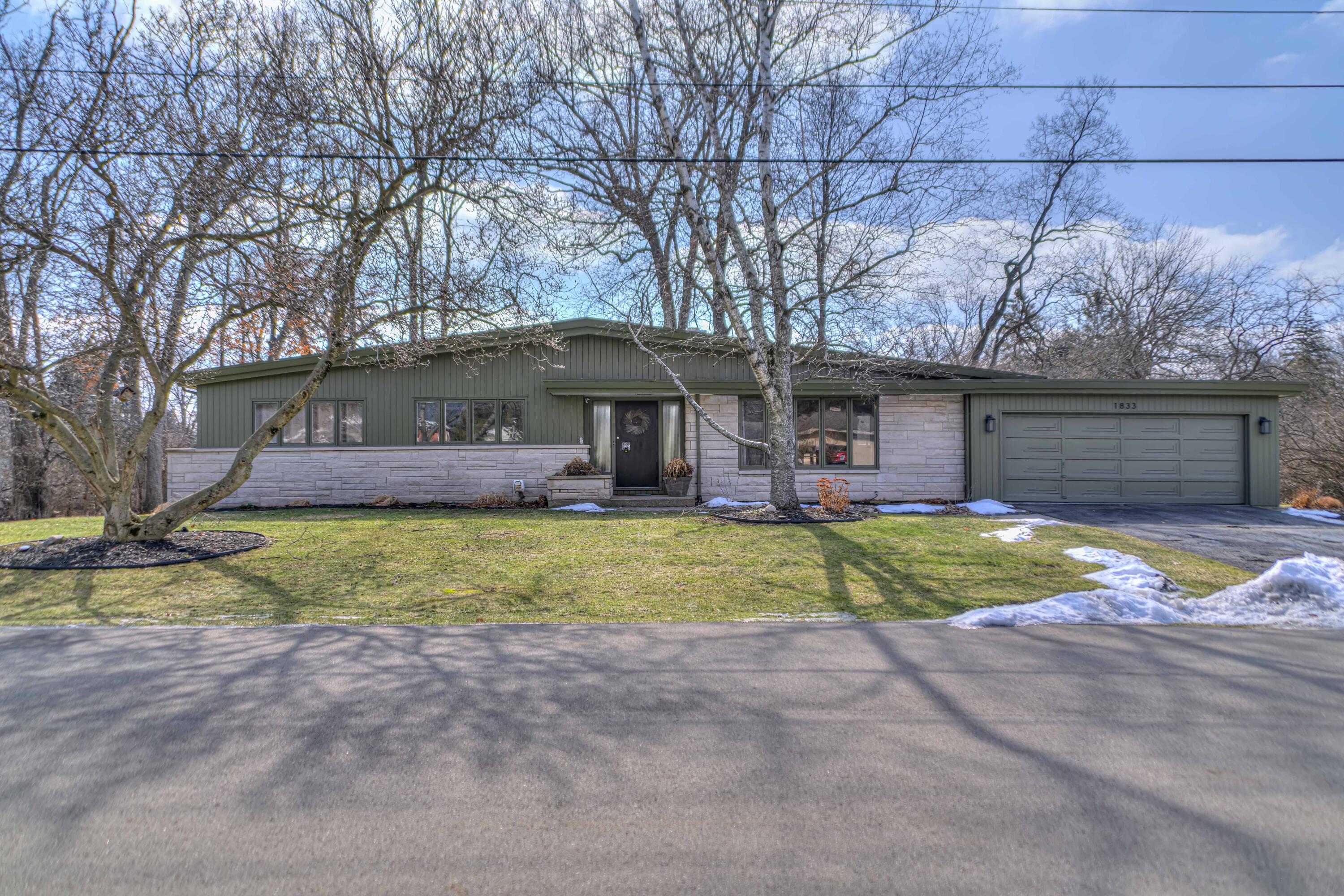 1833 Probert Road Jackson, MI 49203 - Photo 38 of 40 1833 Probert Rd 02