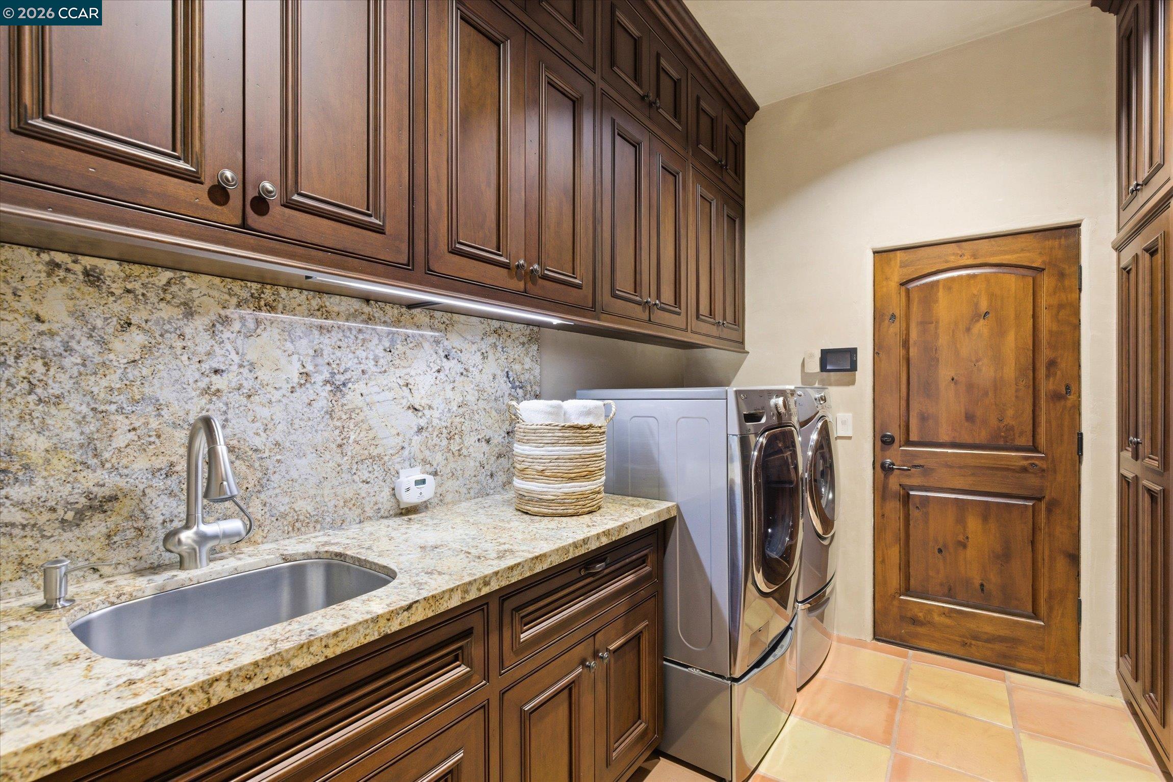 80 Rheem Boulevard Orinda, CA 94563 - Photo 17 of 52