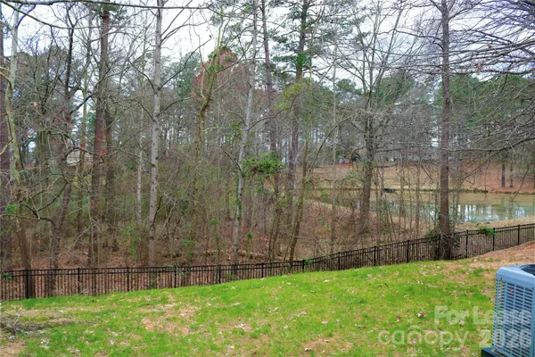 $1,825 | 15232 Coventry Ct Lane, Charlotte, NC 28277