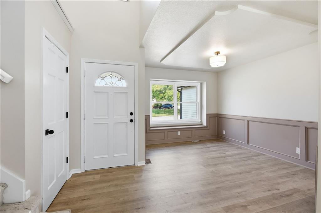 400 Sagamore Road Excelsior Springs, MO 64024 - Photo 4 of 47 Gallery Image 4
