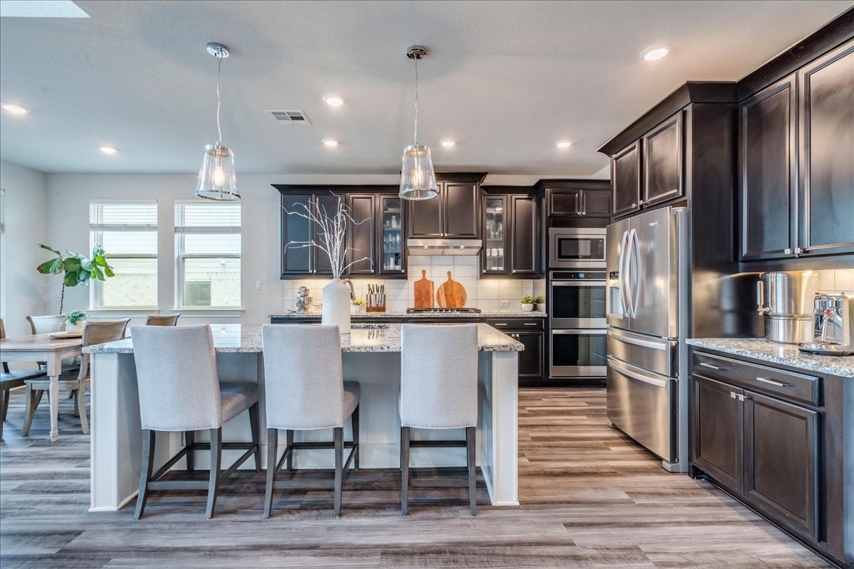 212 Sierra Blanca Road Dripping Springs, TX 78620 - Photo 3 of 37 Open kitchen