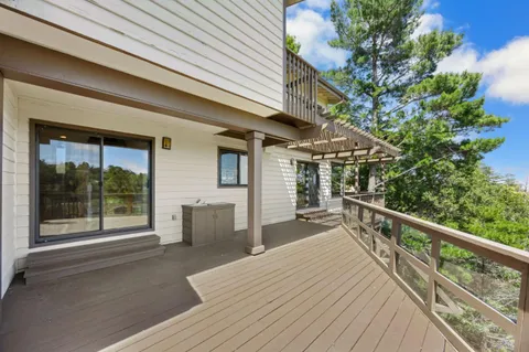 $4,588,000 | 135 Newton Drive, Burlingame, CA 94010
