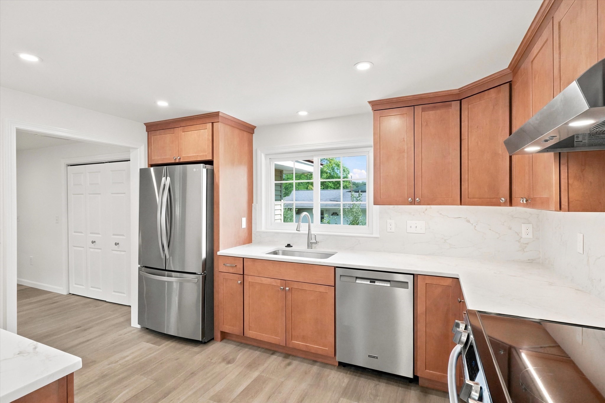 15 Eaton Road West Framingham, MA 01701 - Photo 7 of 41 Gallery Image 7