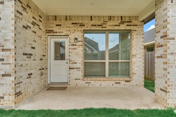$352,000 | 10545 Wild Chives, Conroe, TX 77385
