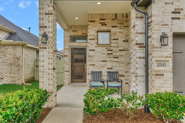 $352,000 | 10545 Wild Chives, Conroe, TX 77385