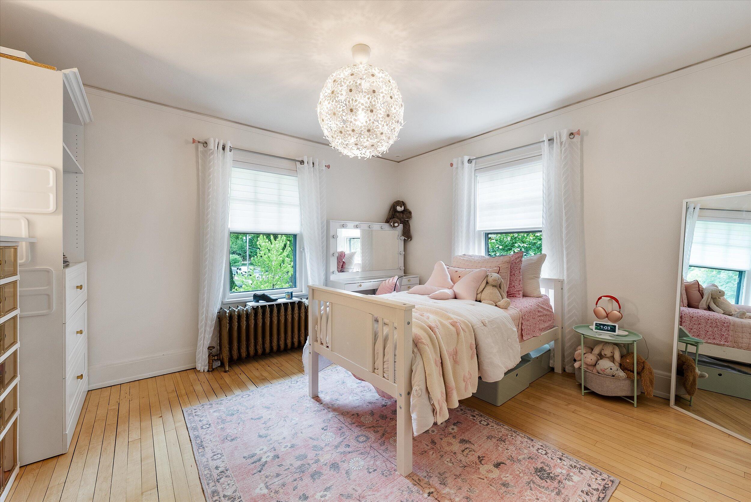 N69W6507 Bridge Road Cedarburg, WI 53012 - Photo 30 of 98 Bedroom