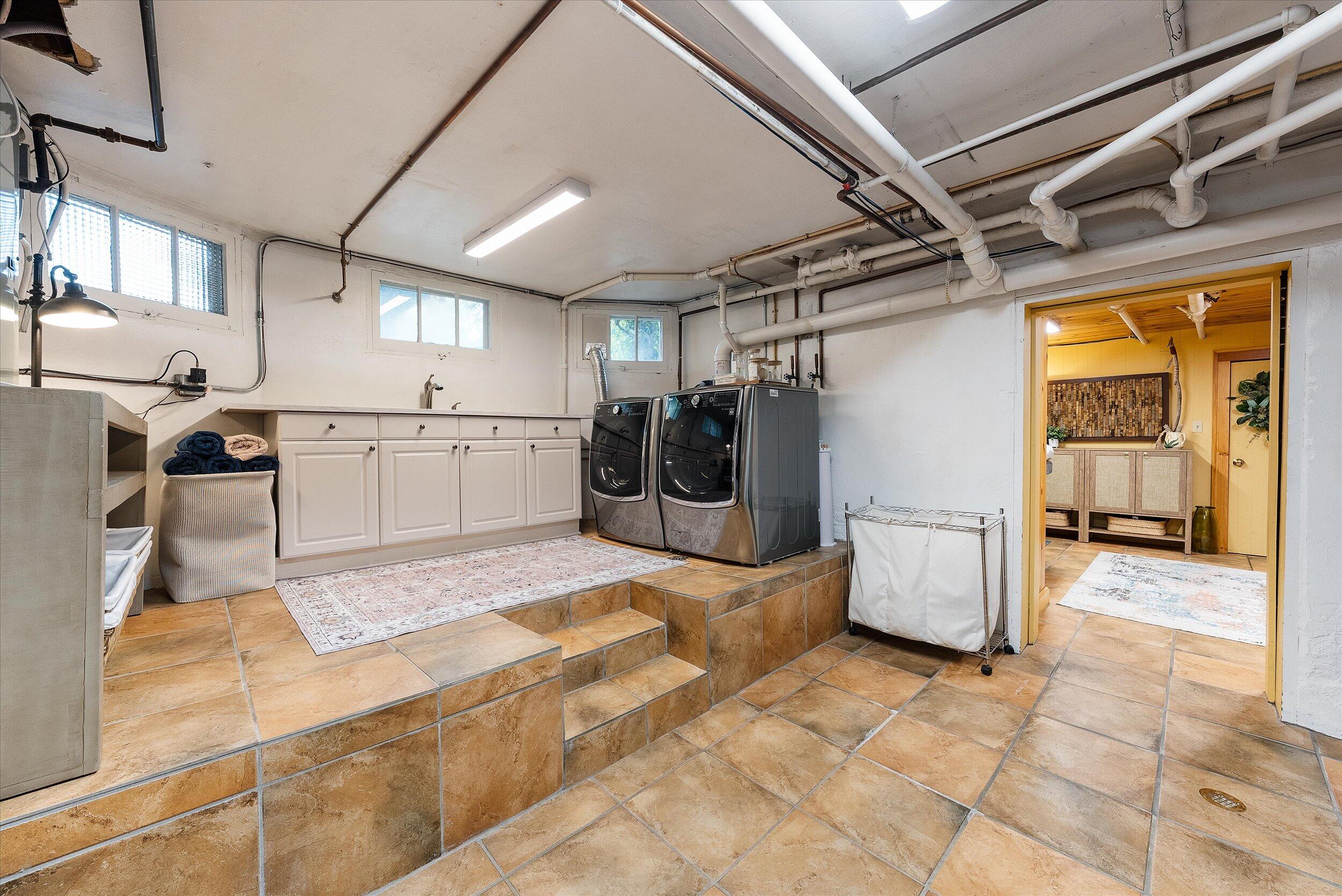 N69W6507 Bridge Road Cedarburg, WI 53012 - Photo 49 of 98 Utility Room