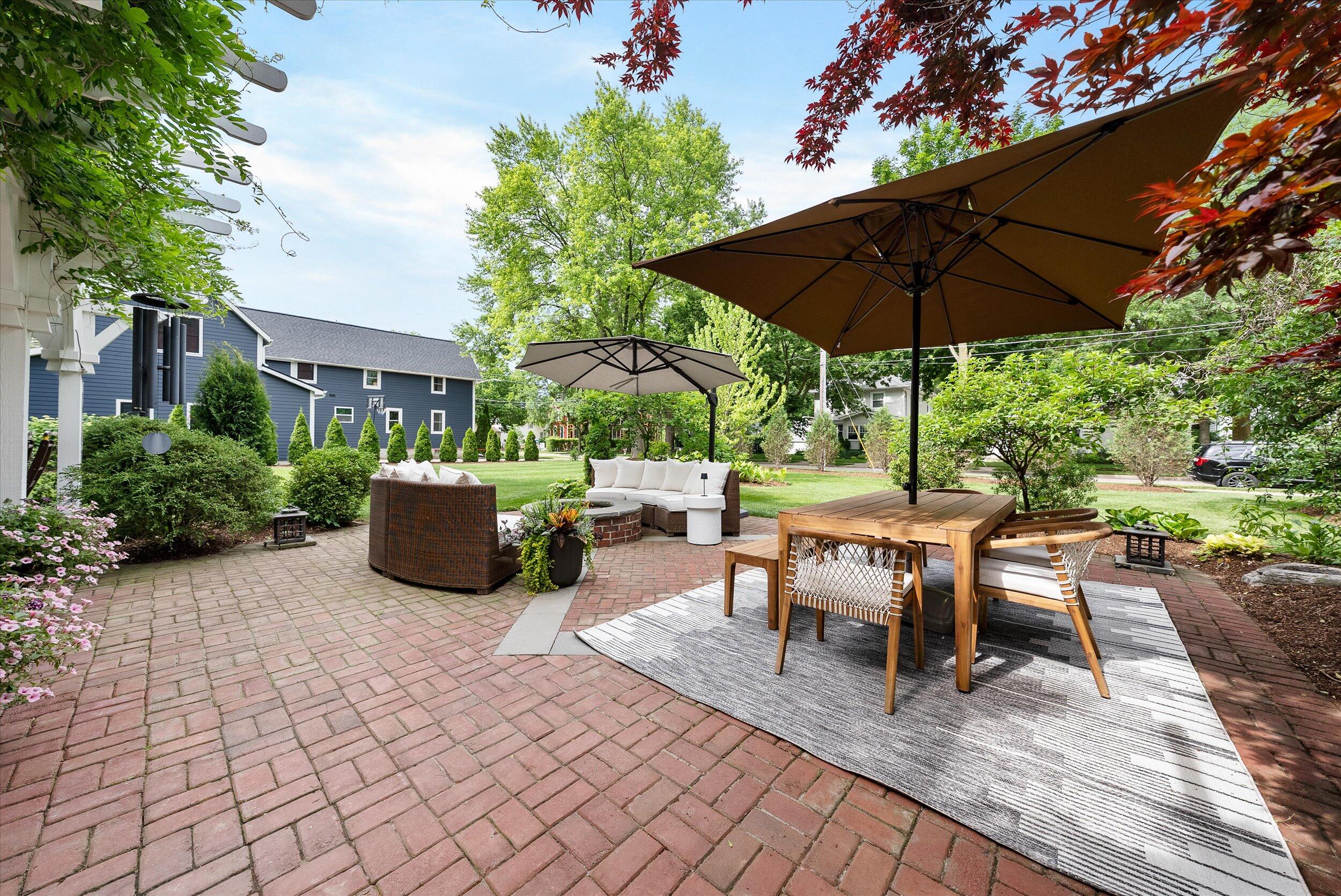 N69W6507 Bridge Road Cedarburg, WI 53012 - Photo 55 of 98 Back Patio