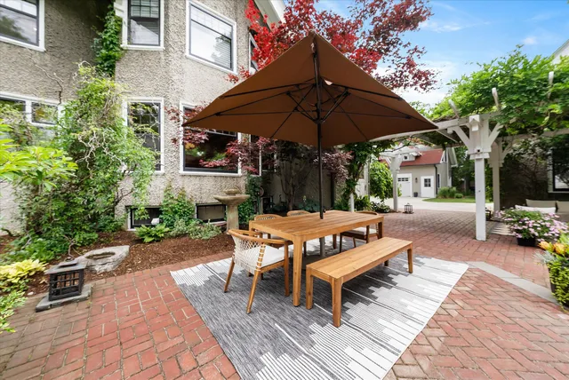 $2,275,000 | N69W6507 Bridge Road, Cedarburg, WI 53012