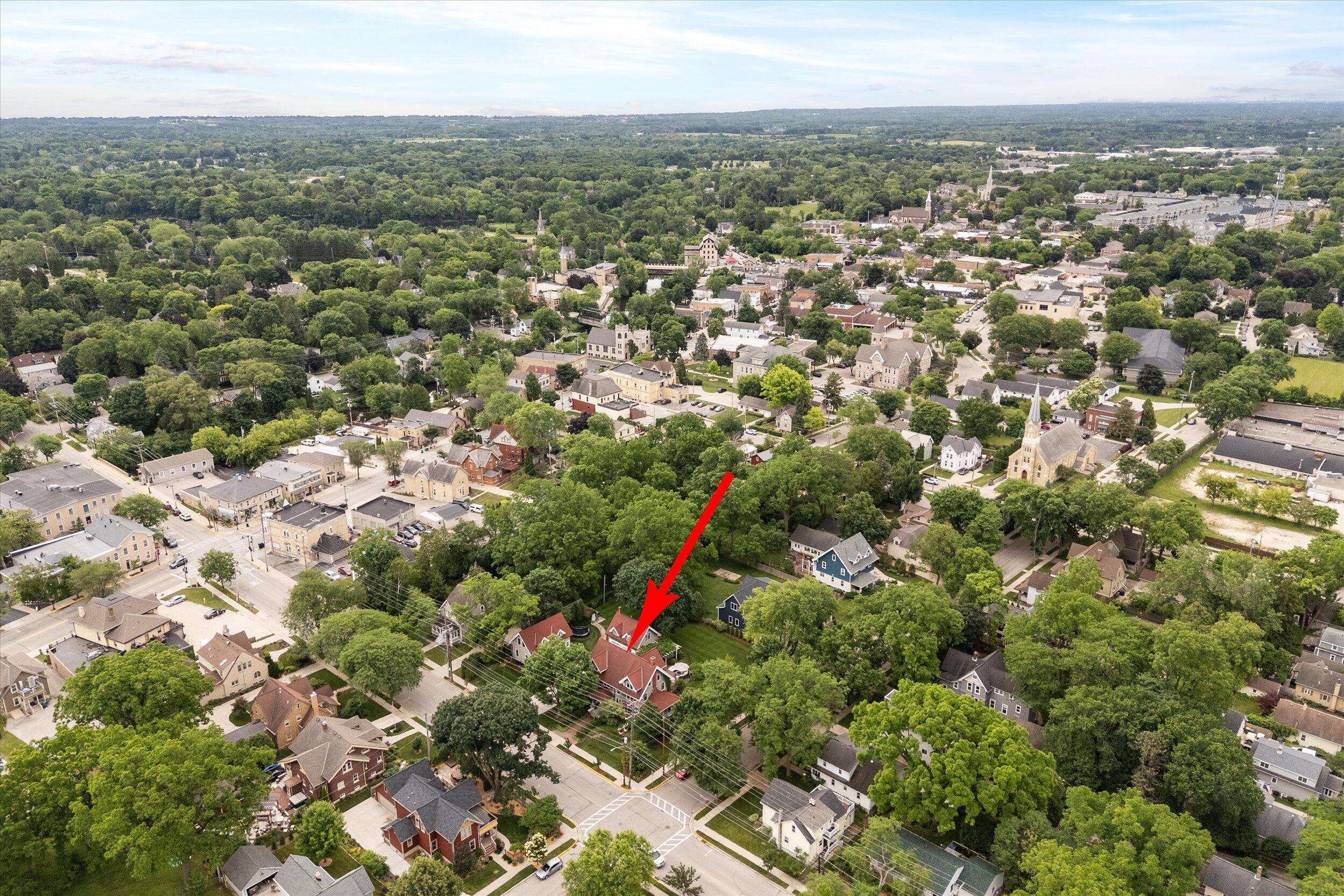 N69W6507 Bridge Road Cedarburg, WI 53012 - Photo 74 of 98 Aerial