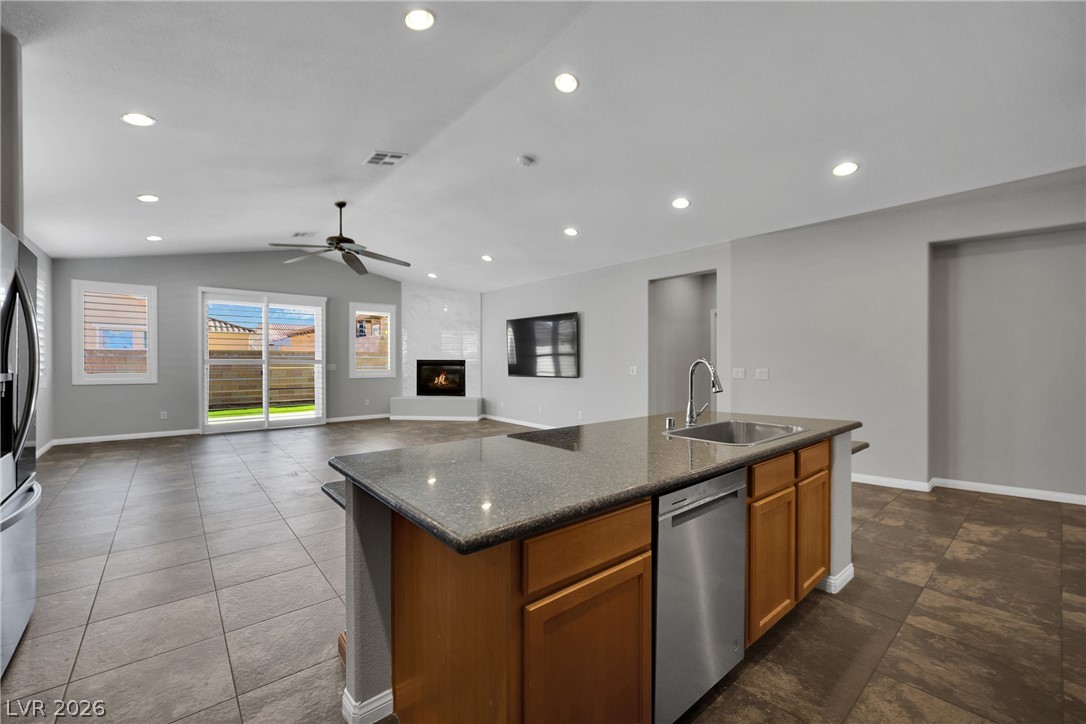 960 Rue Grand Paradis Lane Henderson, NV 89011 - Photo 11 of 44