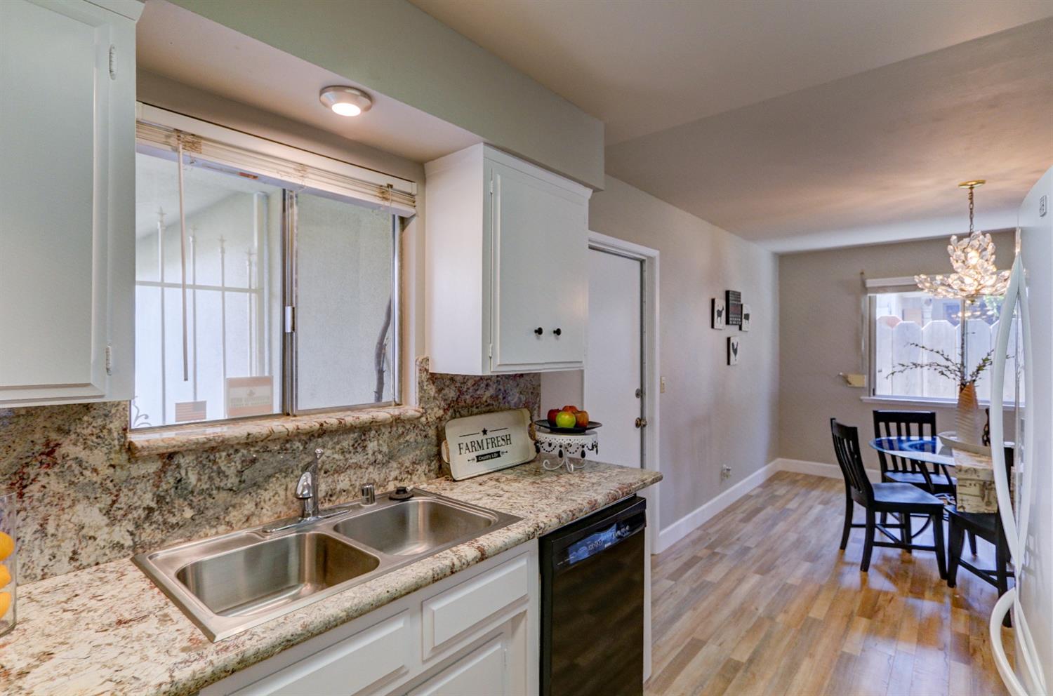 125 Maple Street Madera, CA 93637 - Photo 5 of 35 Gallery Image 5