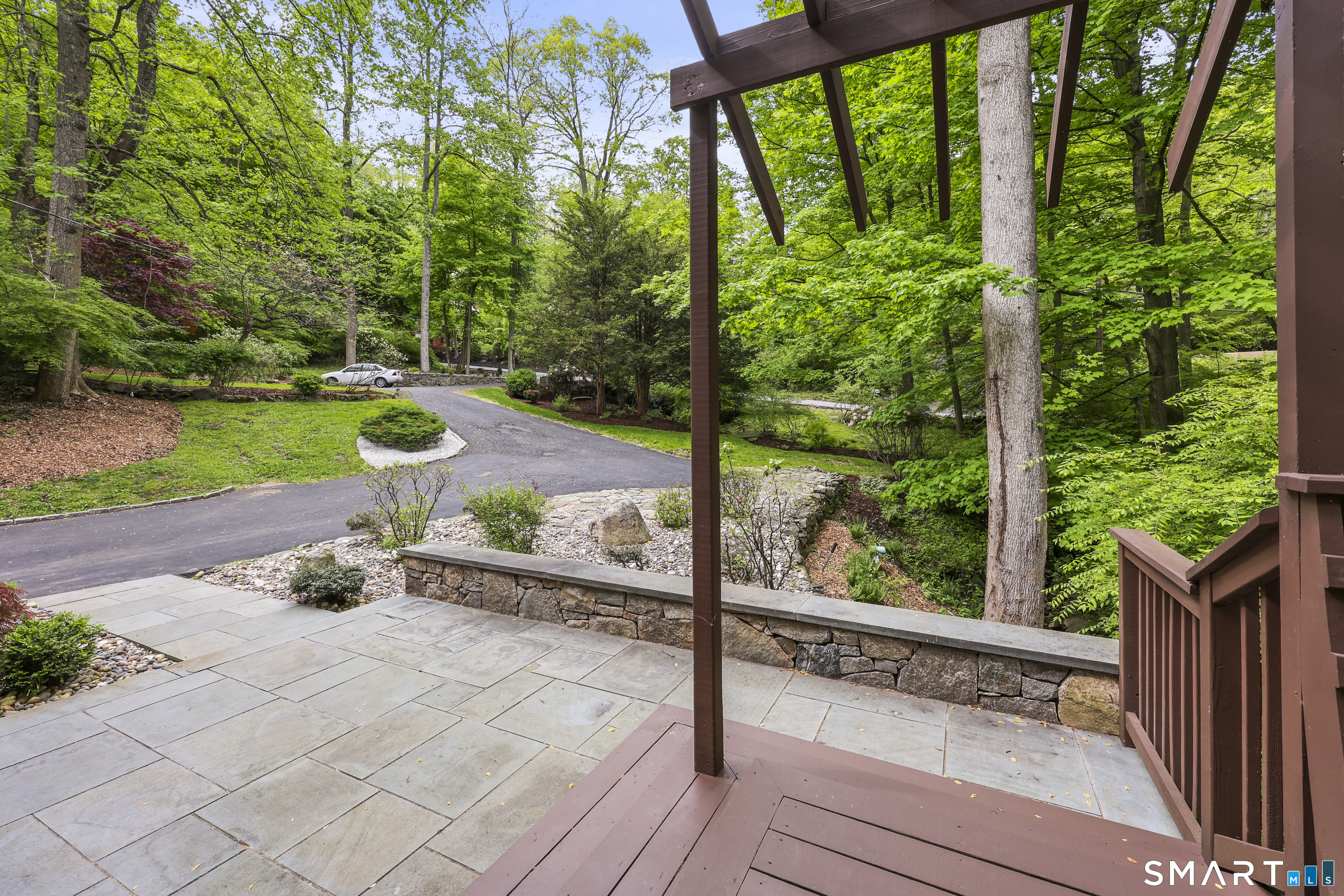 305 Olmstead Hill Road Wilton, CT 06897 - Photo 6 of 40