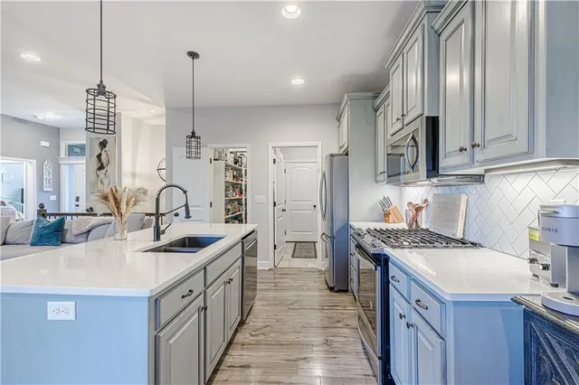 $451,500 | 1506 Southwest Cross Creek Drive, Grain Valley, MO 64029