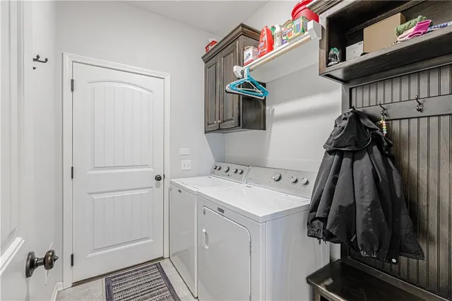 $451,500 | 1506 Southwest Cross Creek Drive, Grain Valley, MO 64029