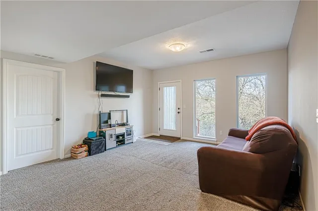 $451,500 | 1506 Southwest Cross Creek Drive, Grain Valley, MO 64029