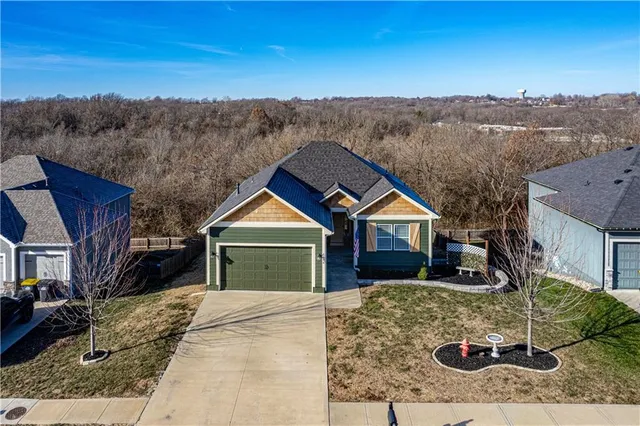 $451,500 | 1506 Southwest Cross Creek Drive, Grain Valley, MO 64029