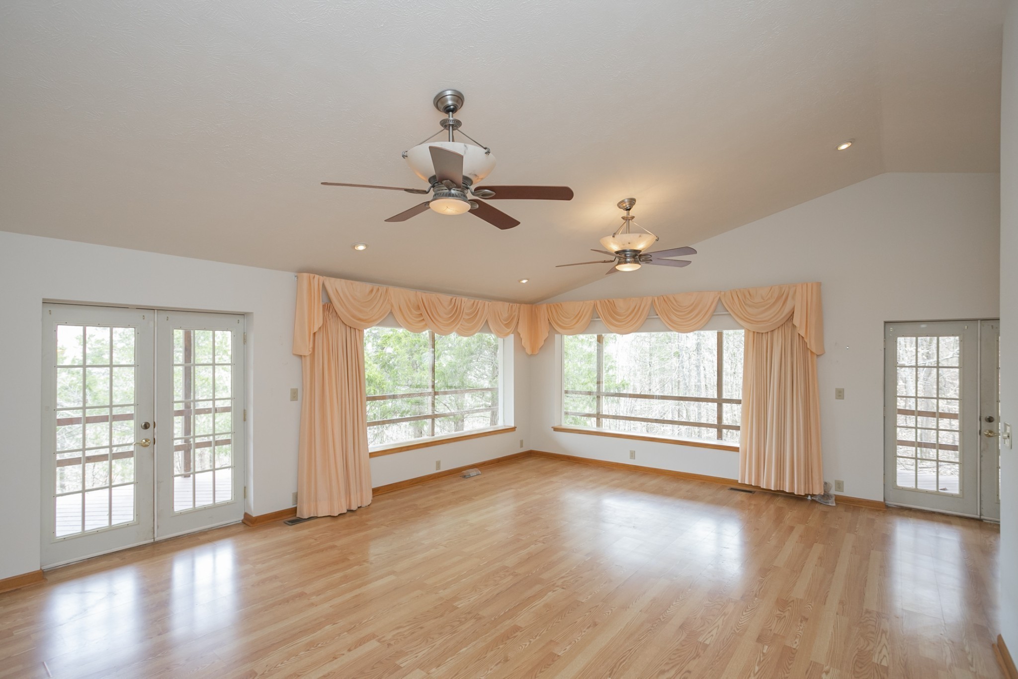 228 Kro Hollow Road Hohenwald, TN 38462 - Photo 11 of 39 Gallery Image 11