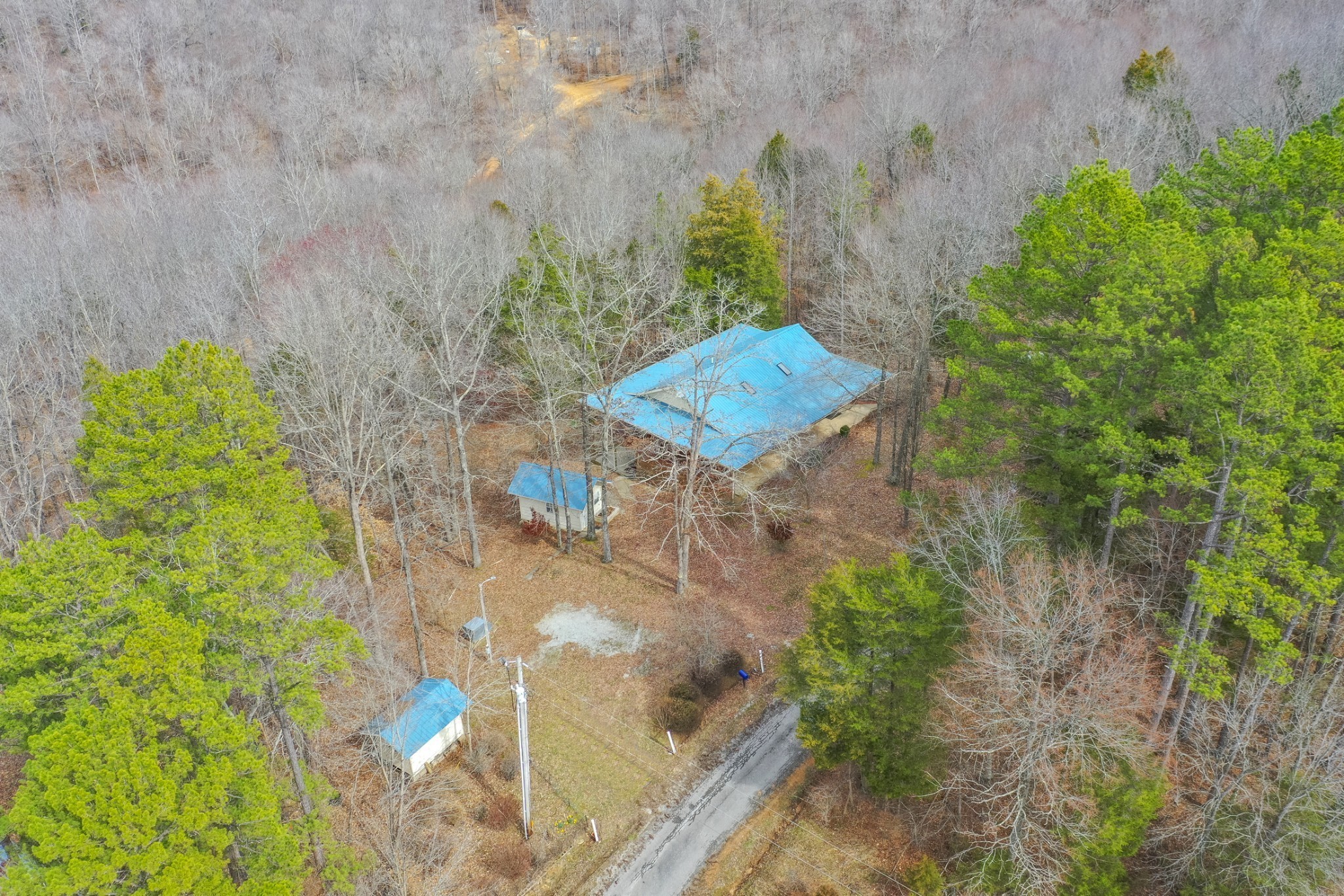 228 Kro Hollow Road Hohenwald, TN 38462 - Photo 36 of 39 Gallery Image 36