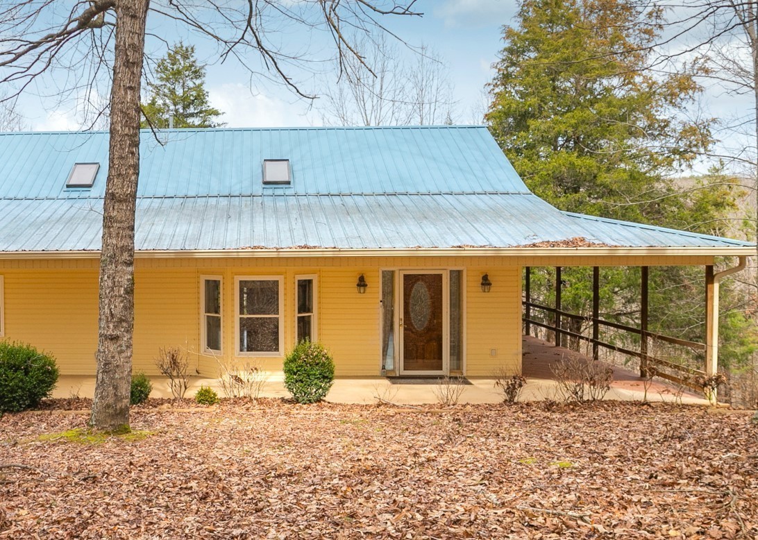 228 Kro Hollow Road Hohenwald, TN 38462 - Photo 5 of 39 Gallery Image 5