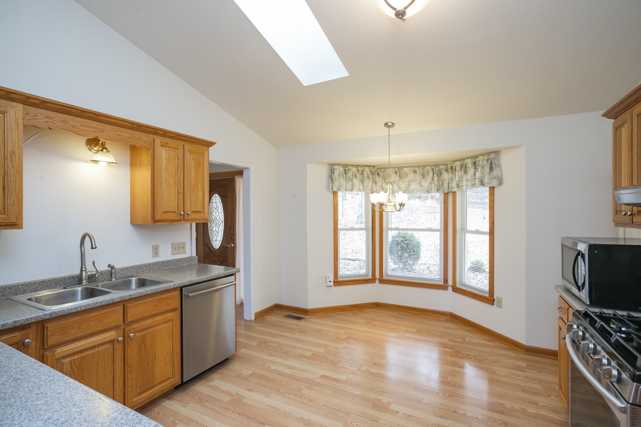 228 Kro Hollow Road Hohenwald, TN 38462 - Photo 8 of 39 Gallery Image 8