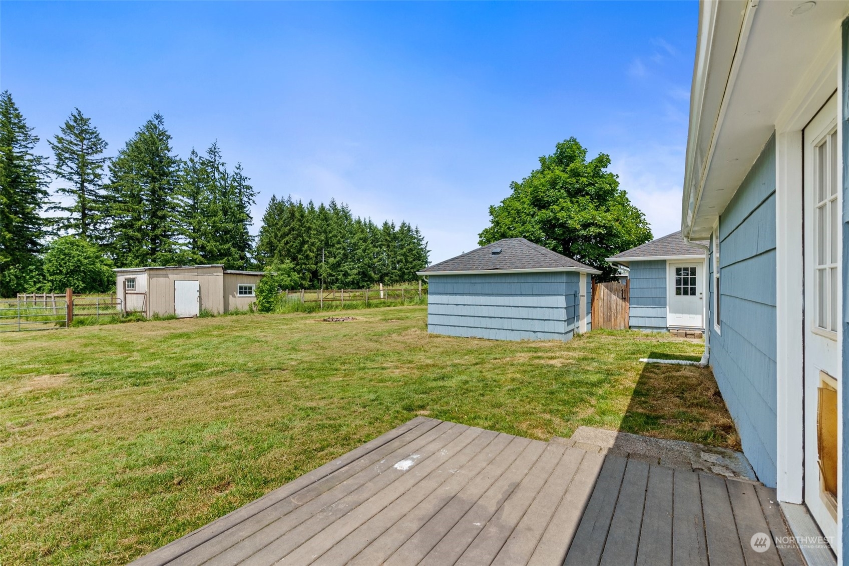 340 Meier Road Winlock, WA 98596 - Photo 20 of 26 swimming pool view with a seating space