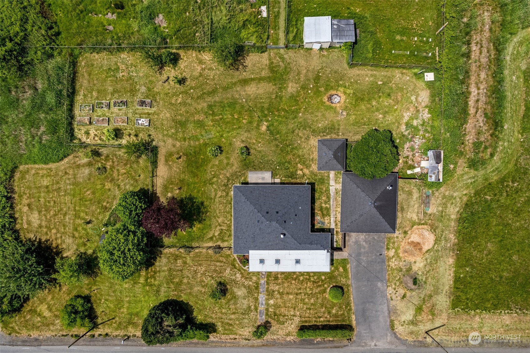 340 Meier Road Winlock, WA 98596 - Photo 4 of 26 an aerial view of residential houses with yard