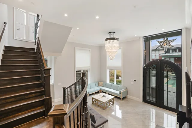 $2,700,000 | 816 Shelby Avenue, Nashville, TN 37206