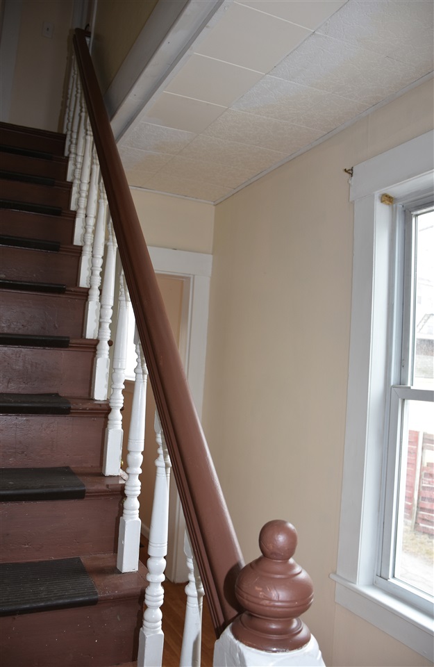 9 First Street Barre, VT 05641 - Photo 6 of 40 Gallery Image 6
