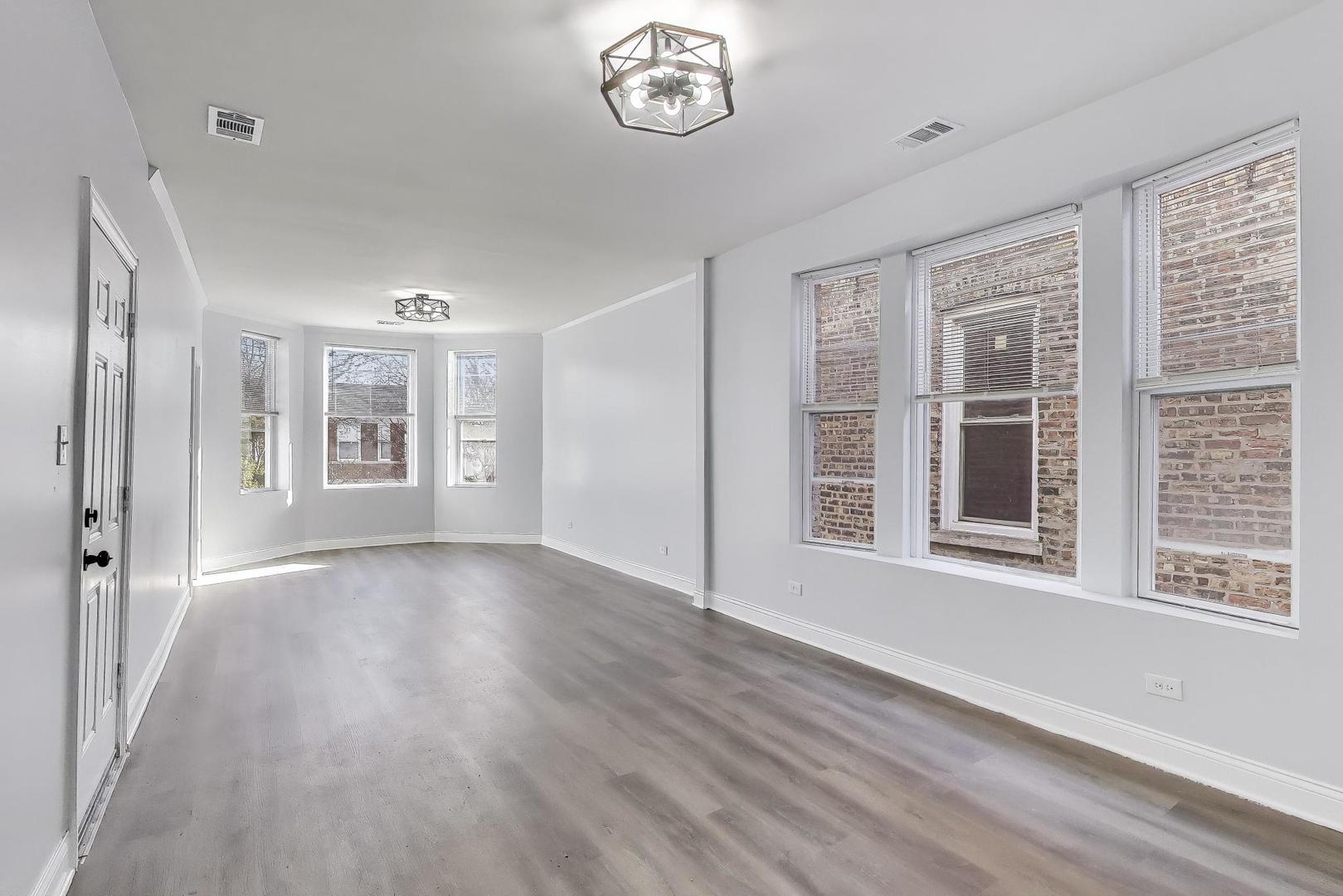 5716 South May Street Chicago, IL 60621 - Photo 19 of 36