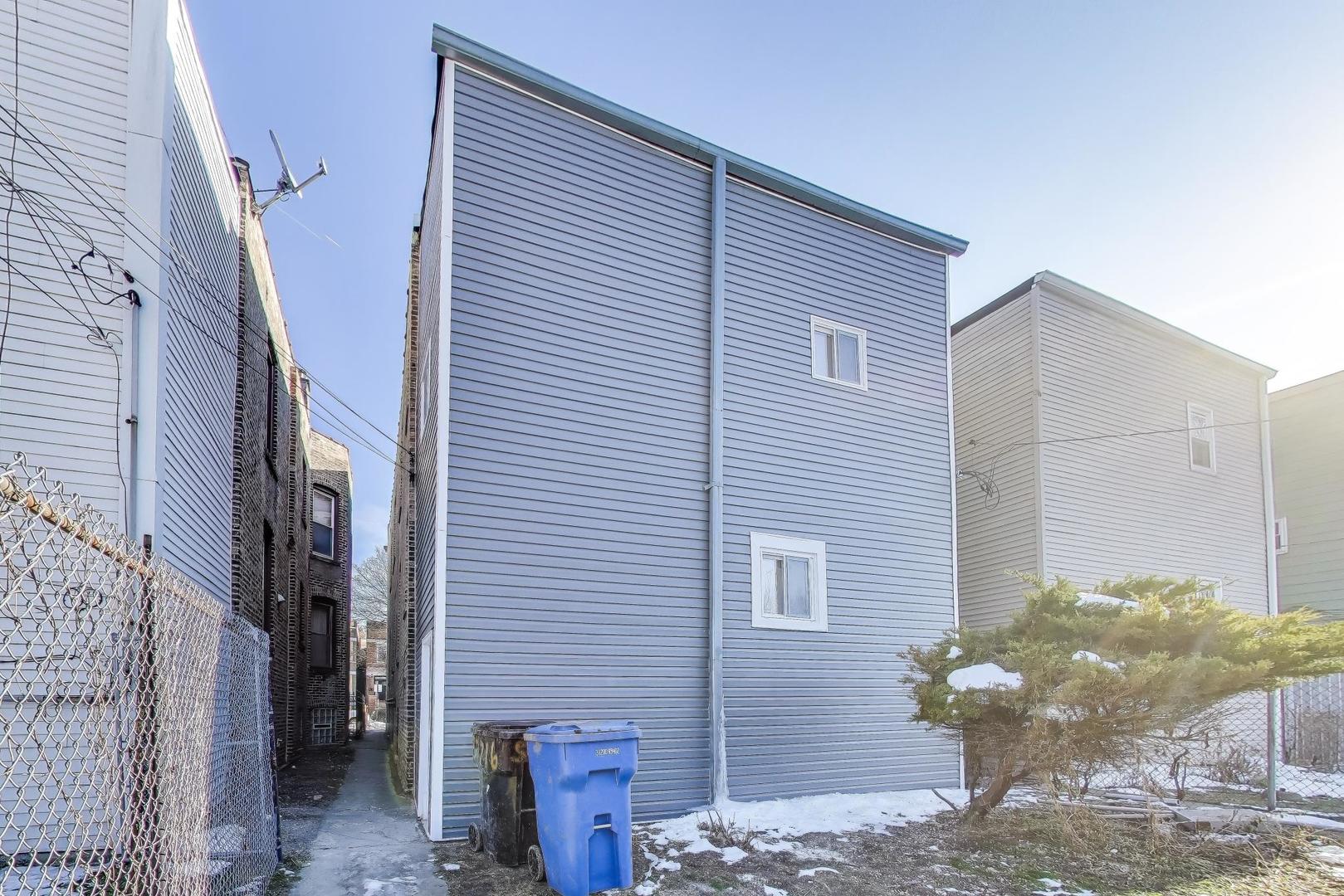 5716 South May Street Chicago, IL 60621 - Photo 33 of 36