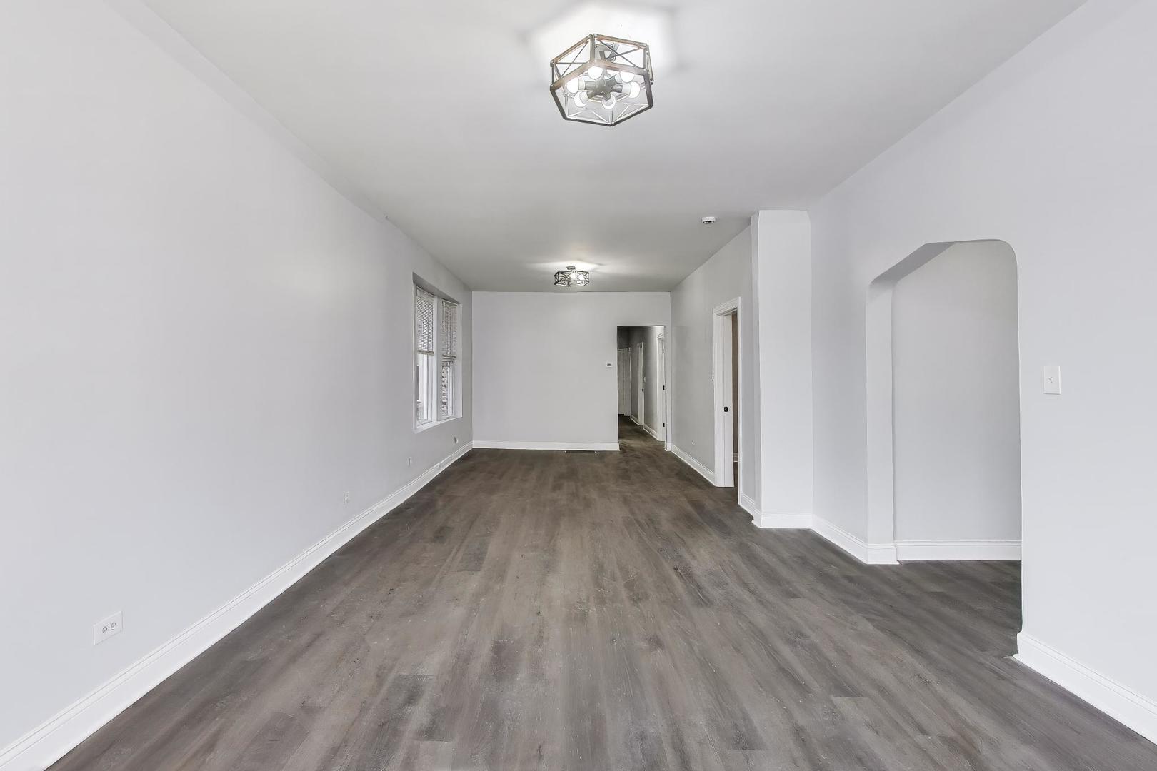 5716 South May Street Chicago, IL 60621 - Photo 4 of 36