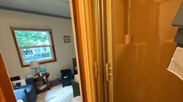 $1,850 | 707 West Iowa Street, Urbana, IL 61801